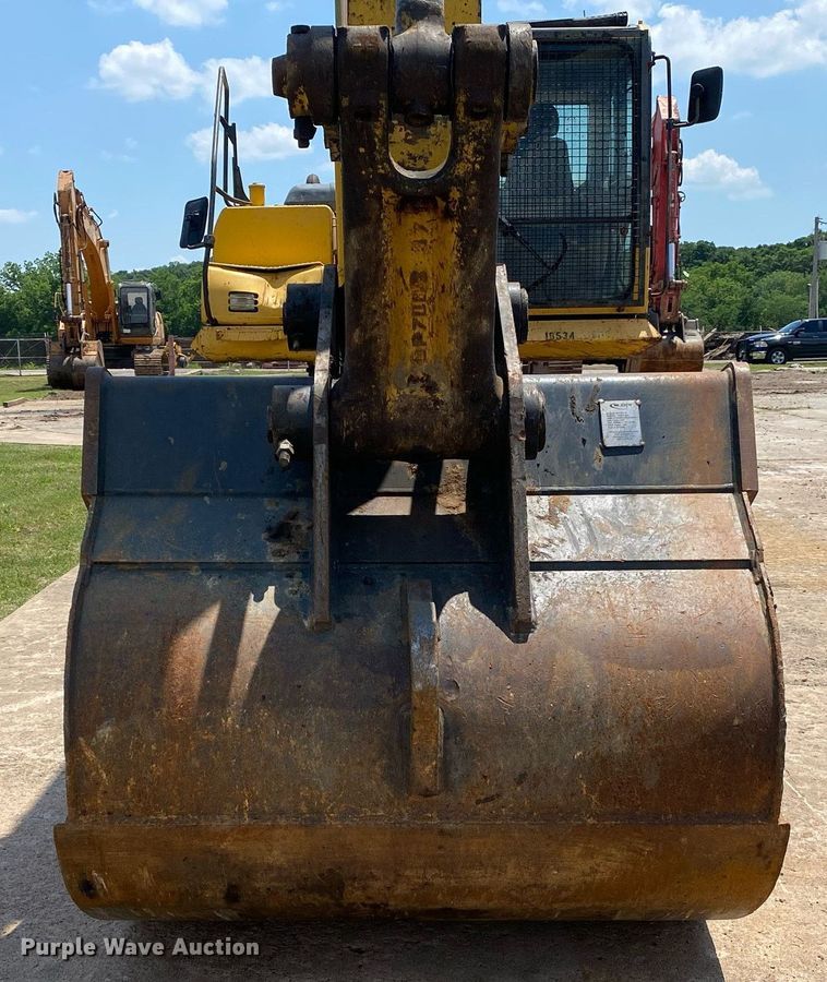 image for item DI7812 2008 Komatsu PC200LC-8  excavator