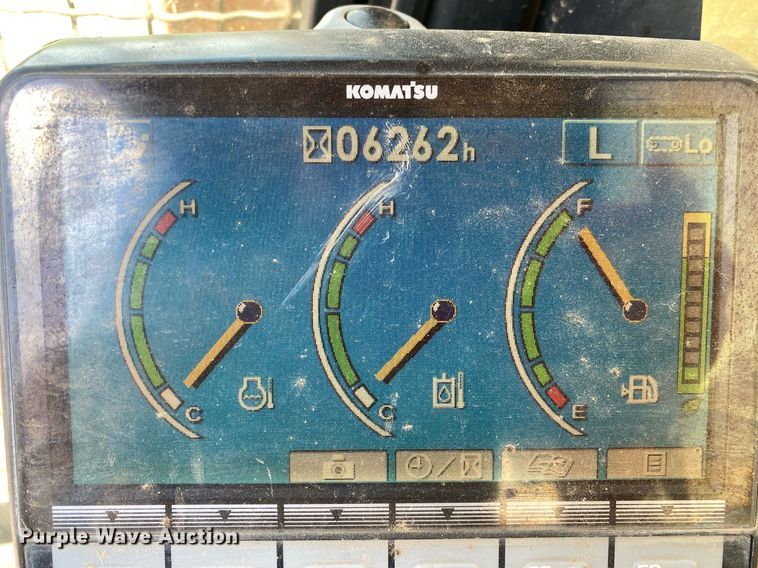 image for item DI7812 2008 Komatsu PC200LC-8  excavator