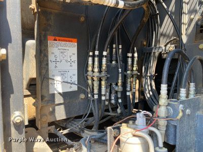 image for item DI7813 2007 Link Belt 330LX  excavator