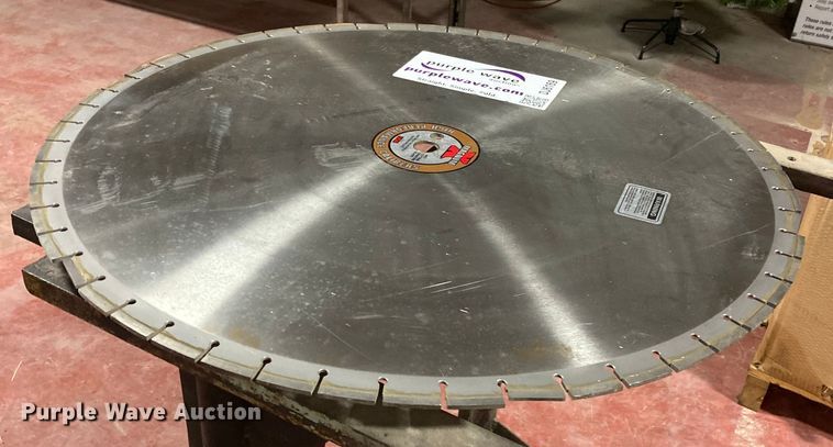 image for item DJ6169 Magnum Diamond & Machinery  diamond concrete saw blade