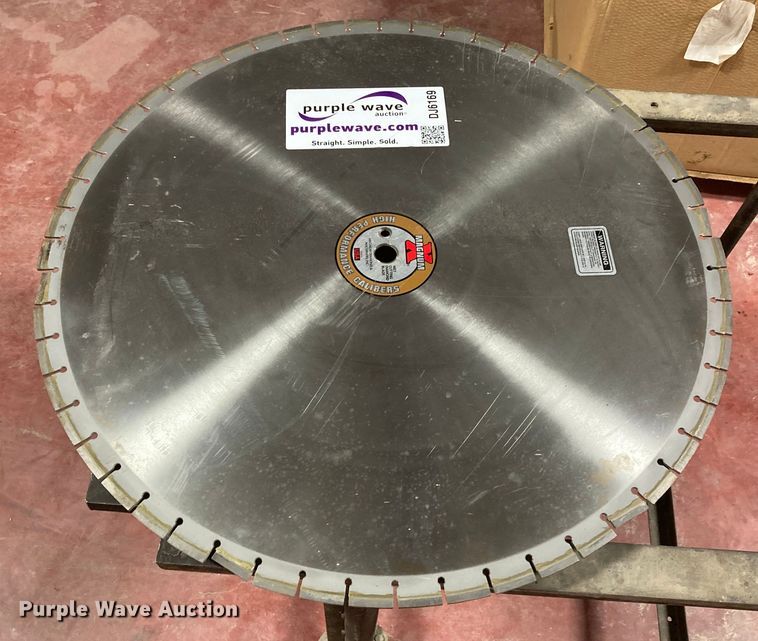 image for item DJ6169 Magnum Diamond & Machinery  diamond concrete saw blade