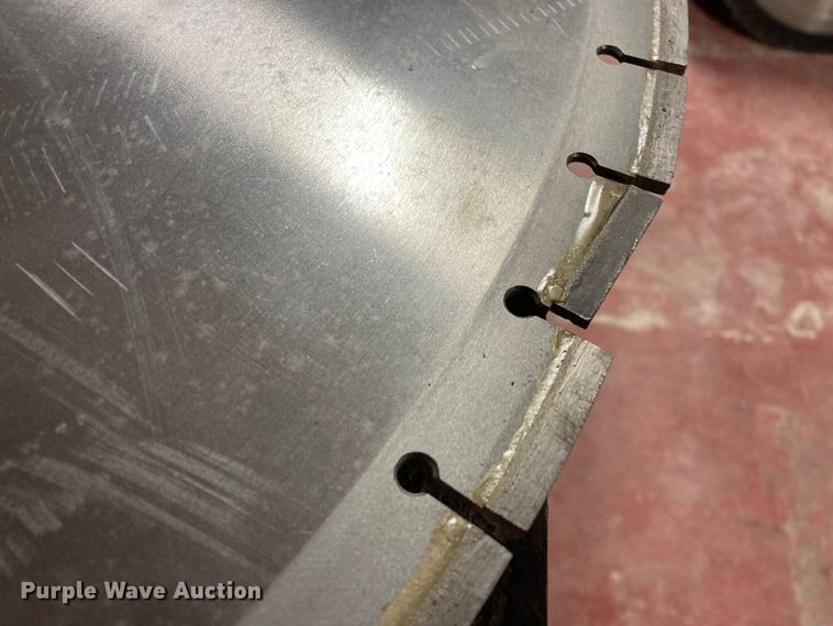 image for item DJ6169 Magnum Diamond & Machinery  diamond concrete saw blade