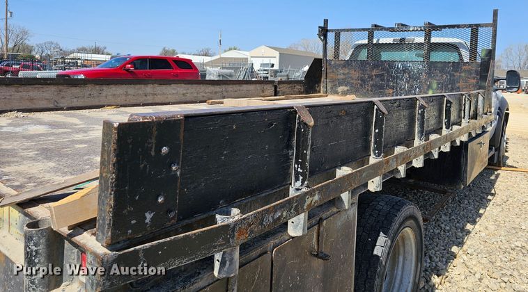 image for item DK1734 2006 Ford F550 Super Duty XL  dump flatbed truck