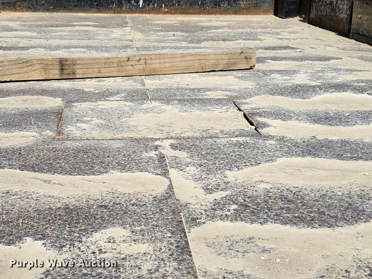 image for item DK1734 2006 Ford F550 Super Duty XL  dump flatbed truck