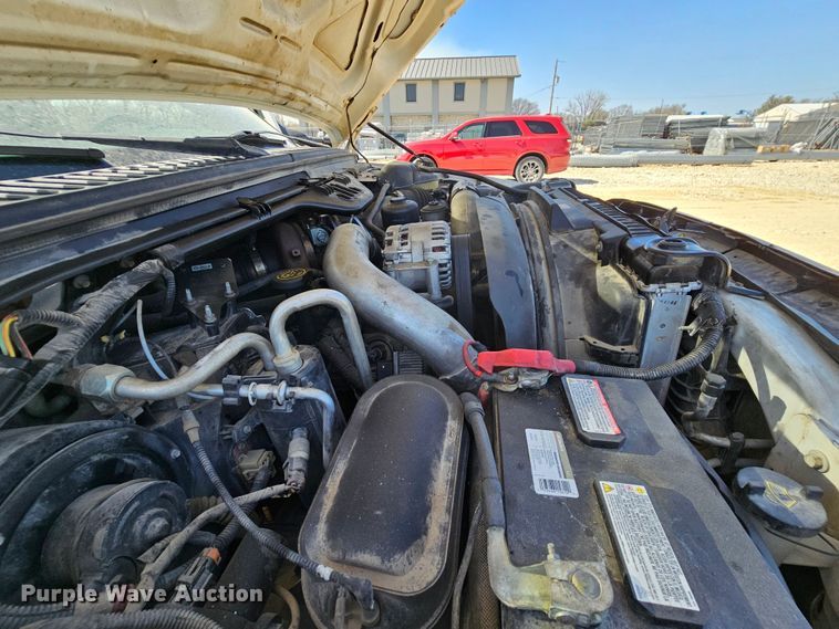 image for item DK1734 2006 Ford F550 Super Duty XL  dump flatbed truck