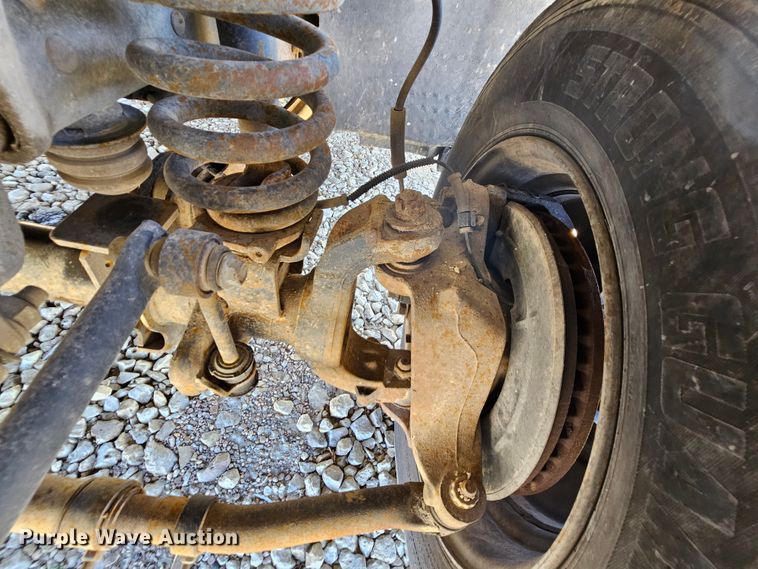 image for item DK1734 2006 Ford F550 Super Duty XL  dump flatbed truck