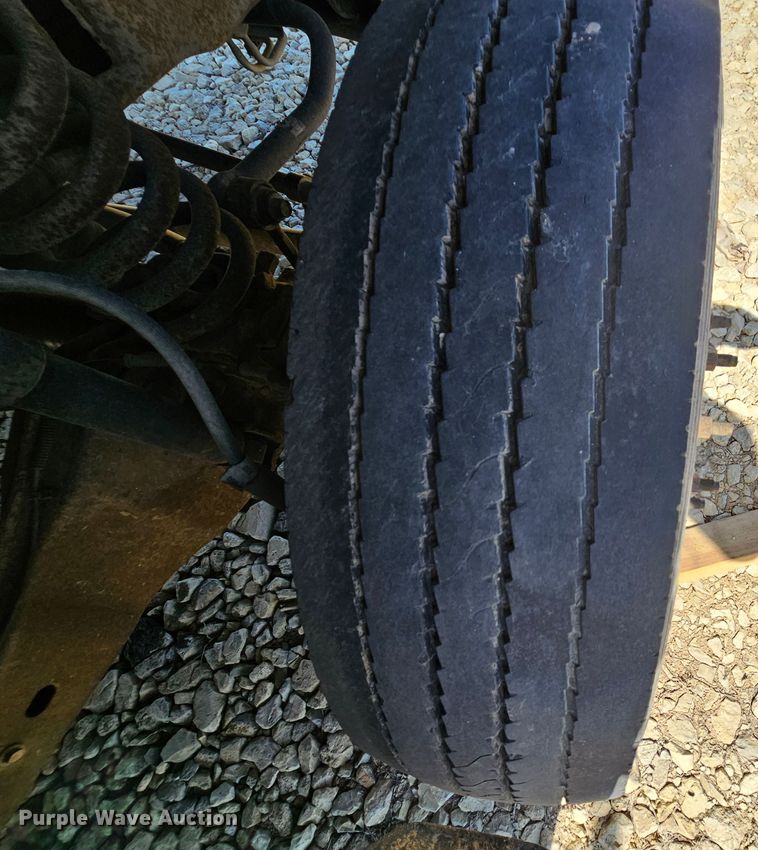 image for item DK1734 2006 Ford F550 Super Duty XL  dump flatbed truck