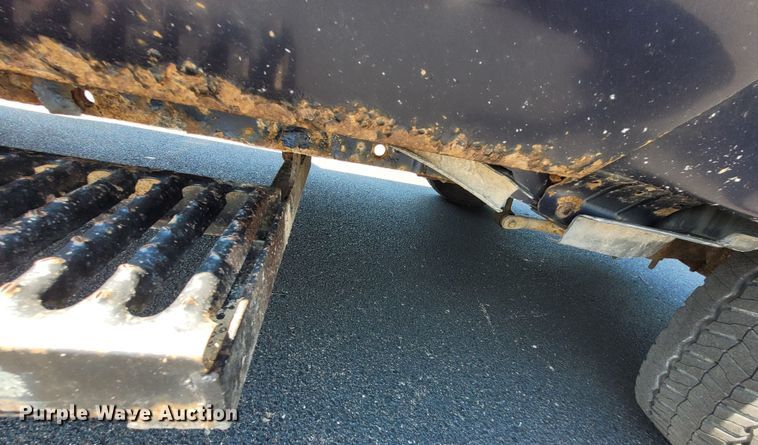 image for item DK1912 2001 Ford F450 Super Duty XL  dump flatbed truck