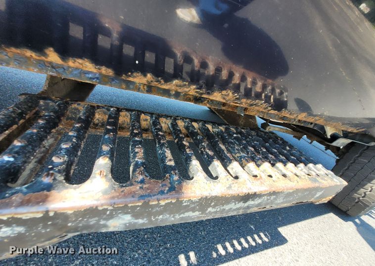 image for item DK1912 2001 Ford F450 Super Duty XL  dump flatbed truck