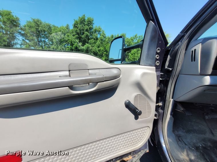 image for item DK1912 2001 Ford F450 Super Duty XL  dump flatbed truck