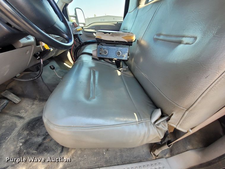 image for item DK1912 2001 Ford F450 Super Duty XL  dump flatbed truck