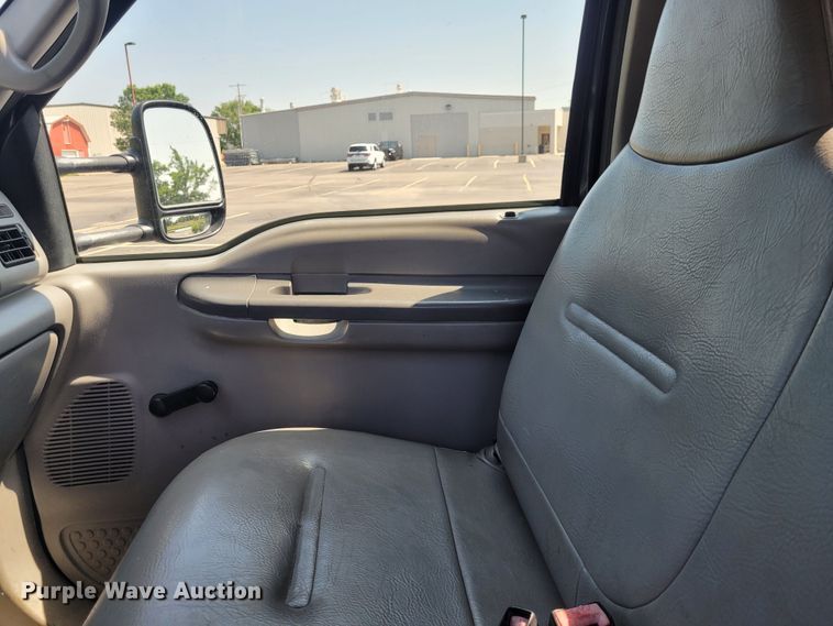 image for item DK1912 2001 Ford F450 Super Duty XL  dump flatbed truck