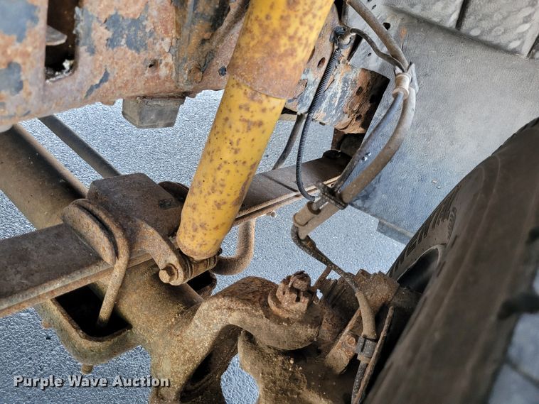 image for item DK1912 2001 Ford F450 Super Duty XL  dump flatbed truck