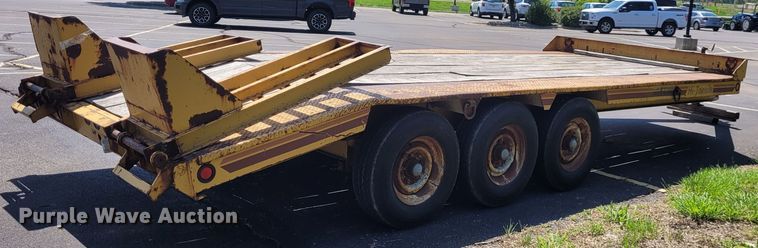 image for item DK1914 1984 Eager Beaver  equipment trailer