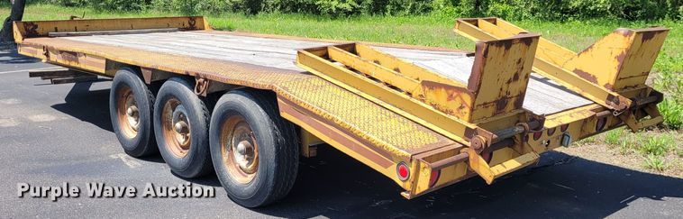 image for item DK1914 1984 Eager Beaver  equipment trailer