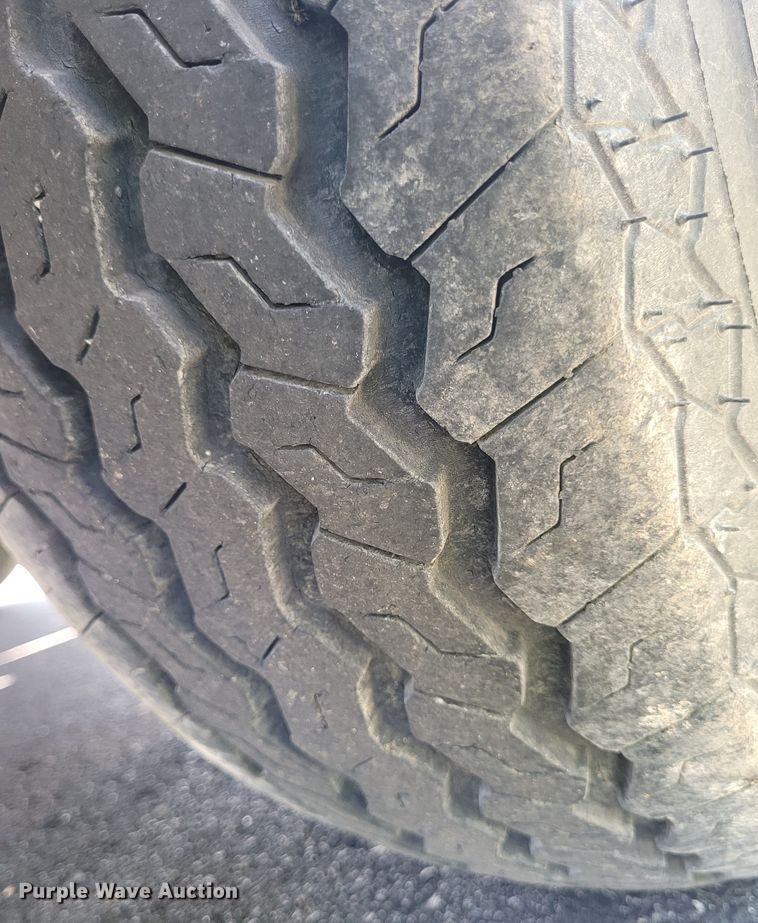 image for item DK1914 1984 Eager Beaver  equipment trailer