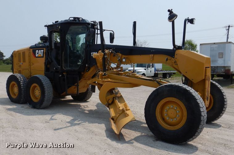 image for item DK5235 2019 Caterpillar 12M3  motor grader
