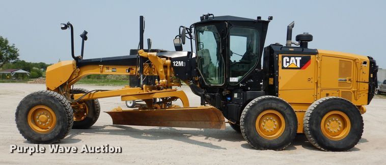 image for item DK5235 2019 Caterpillar 12M3  motor grader