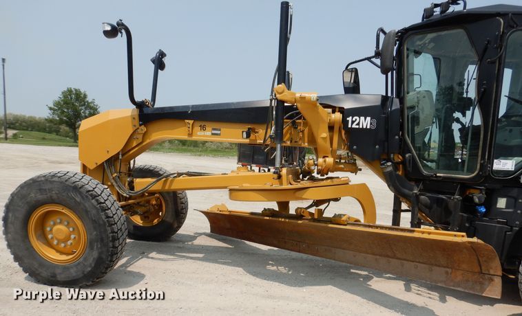 image for item DK5235 2019 Caterpillar 12M3  motor grader