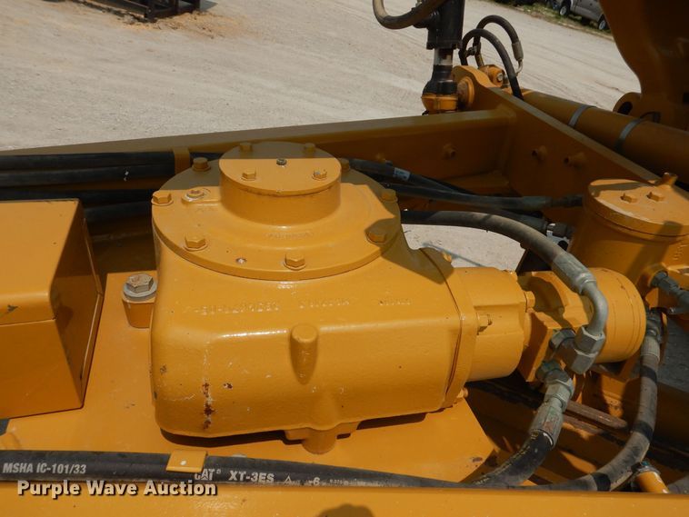 image for item DK5235 2019 Caterpillar 12M3  motor grader