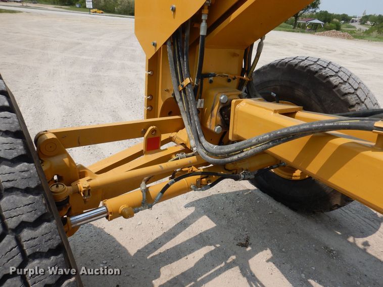 image for item DK5235 2019 Caterpillar 12M3  motor grader