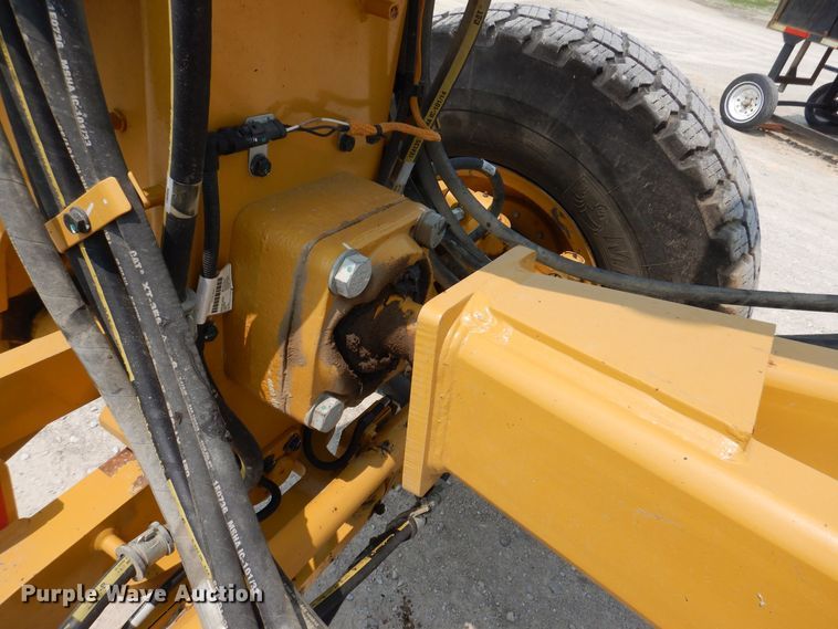 image for item DK5235 2019 Caterpillar 12M3  motor grader