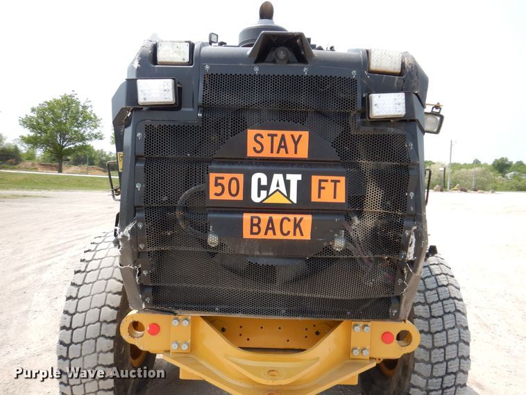 image for item DK5235 2019 Caterpillar 12M3  motor grader