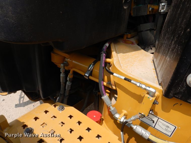 image for item DK5235 2019 Caterpillar 12M3  motor grader