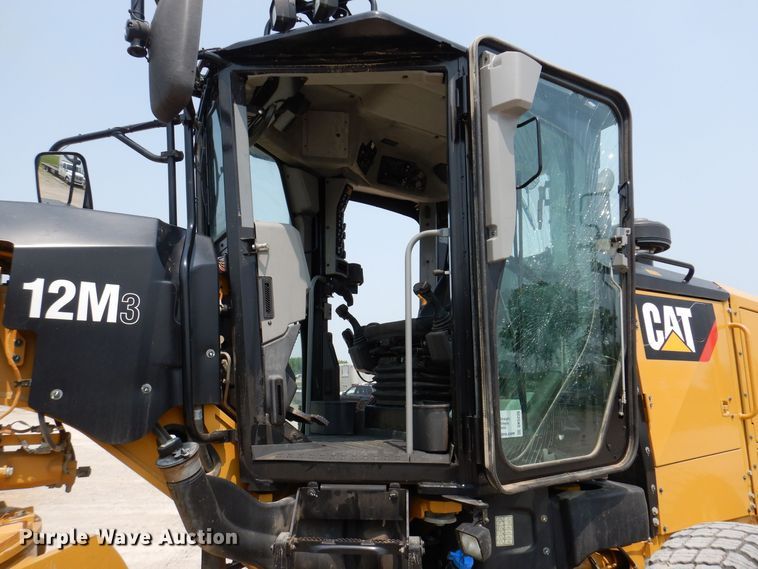image for item DK5235 2019 Caterpillar 12M3  motor grader