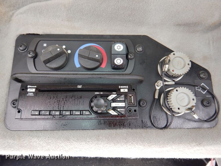 image for item DK5235 2019 Caterpillar 12M3  motor grader