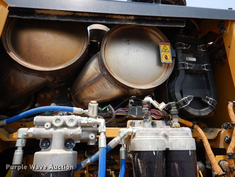 image for item DK5235 2019 Caterpillar 12M3  motor grader