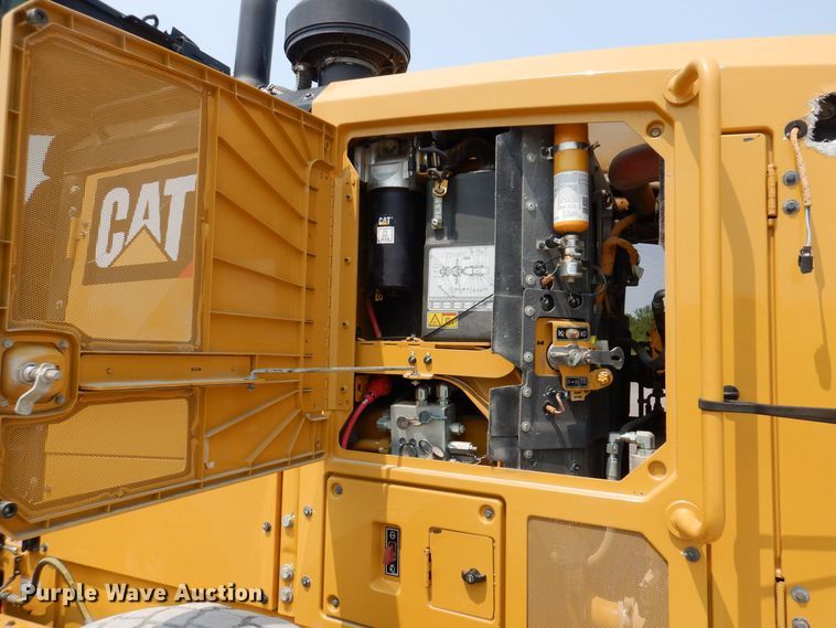 image for item DK5235 2019 Caterpillar 12M3  motor grader