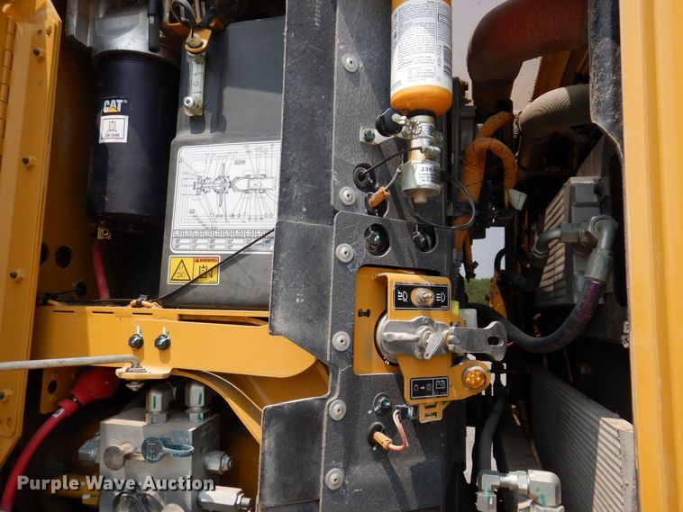 image for item DK5235 2019 Caterpillar 12M3  motor grader