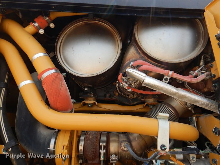 image for item DK5235 2019 Caterpillar 12M3  motor grader