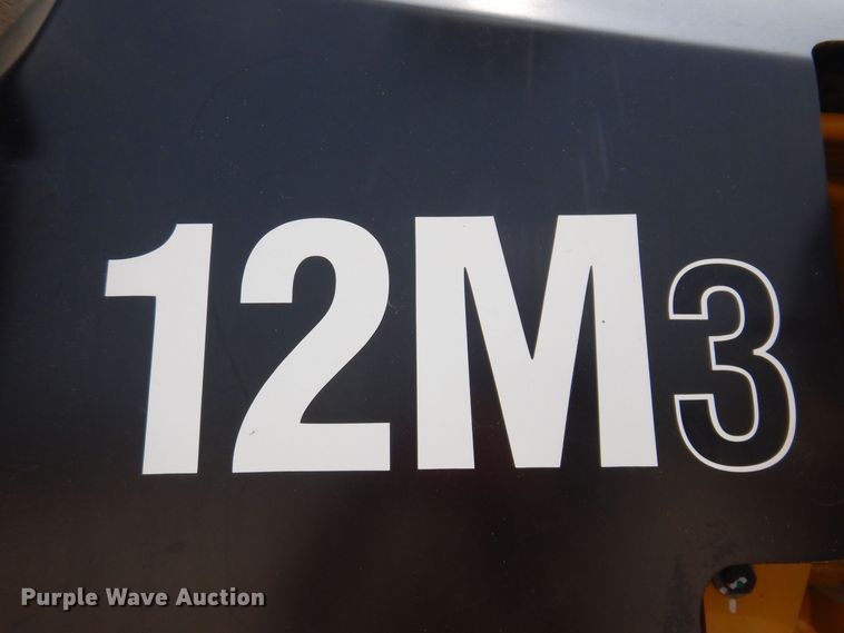 image for item DK5235 2019 Caterpillar 12M3  motor grader