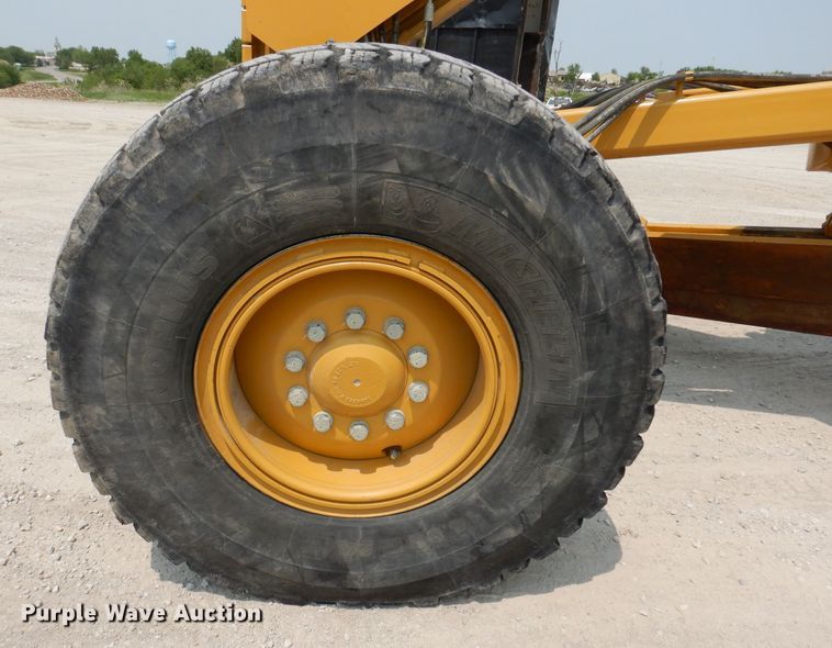 image for item DK5235 2019 Caterpillar 12M3  motor grader