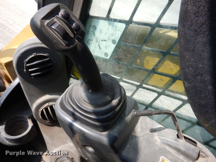 image for item DK5236 2018 Caterpillar 289D  tracked skid steer loader