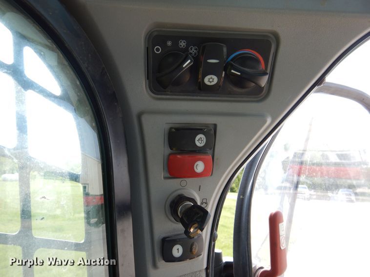 image for item DK5236 2018 Caterpillar 289D  tracked skid steer loader