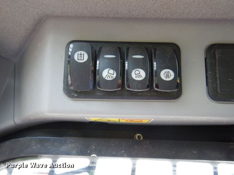 image for item DK5236 2018 Caterpillar 289D  tracked skid steer loader