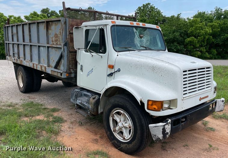 image for item DM0250 1991 International 4600  dump truck