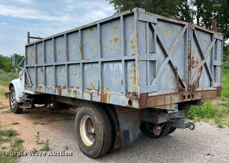 image for item DM0250 1991 International 4600  dump truck