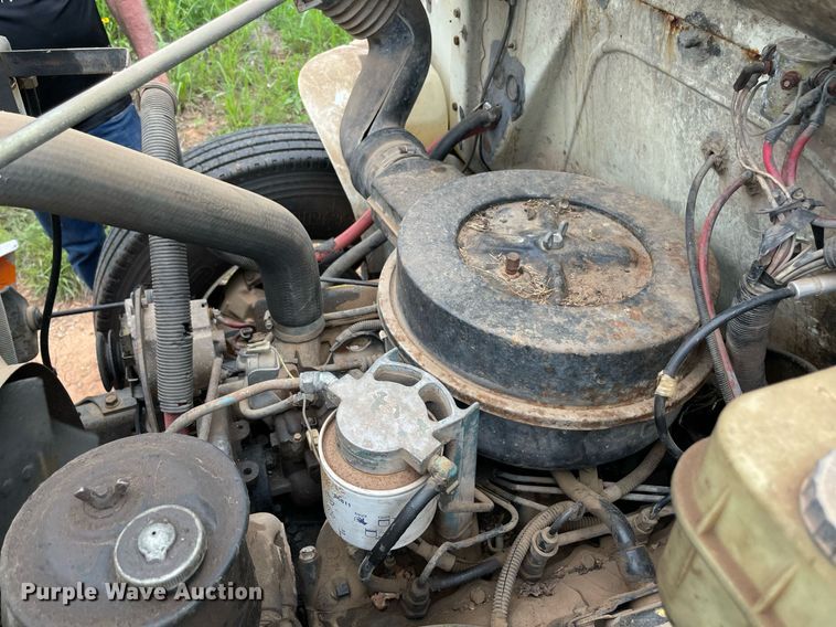 image for item DM0250 1991 International 4600  dump truck