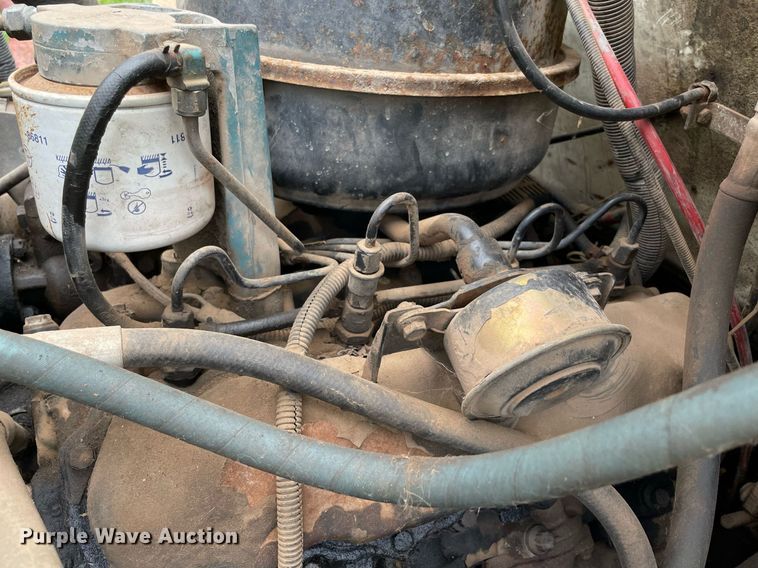 image for item DM0250 1991 International 4600  dump truck