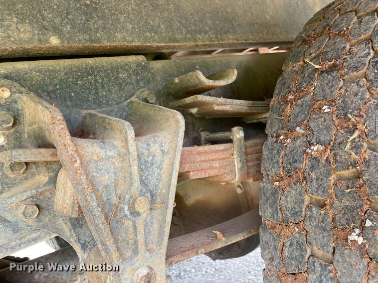 image for item DM0250 1991 International 4600  dump truck