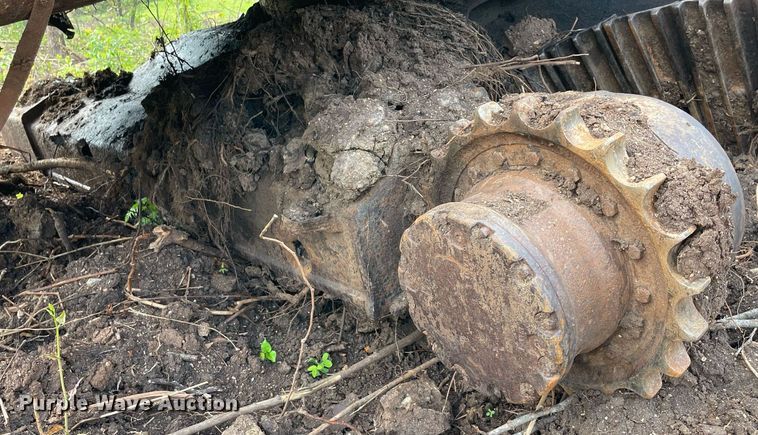 image for item DM0275 1999 John Deere 120  excavator