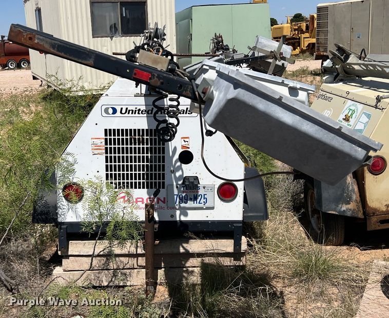 image for item DN3001 2006 Magnum MLT4060MMH  light plant