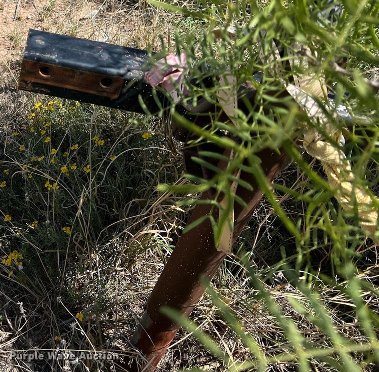 image for item DN3001 2006 Magnum MLT4060MMH  light plant