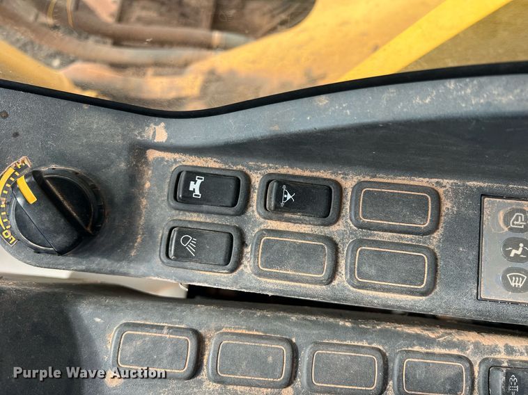 image for item DN3019 2013 Kobelco SK350  excavator