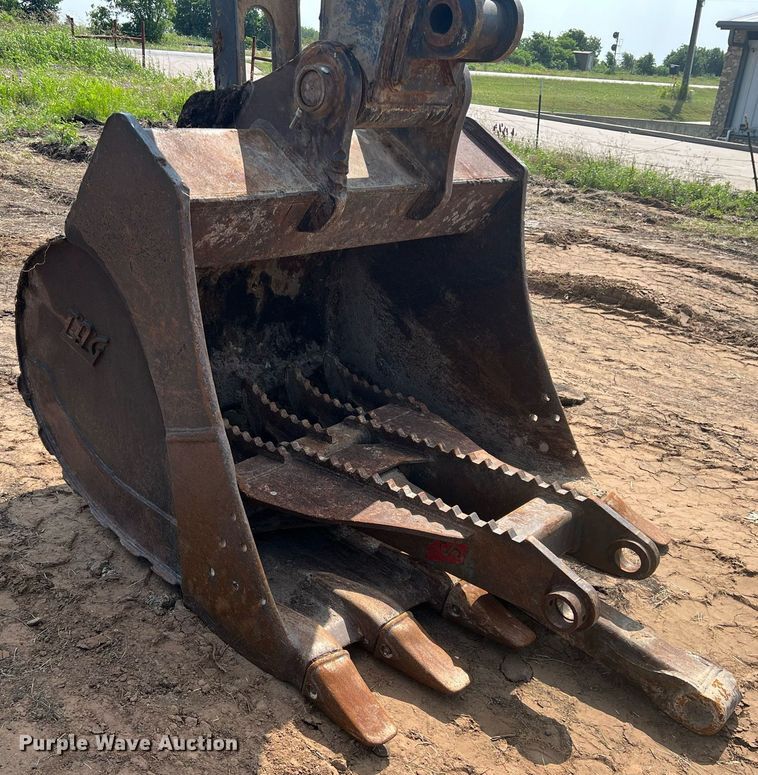 image for item DN3020 2017 John Deere 350G LC  excavator