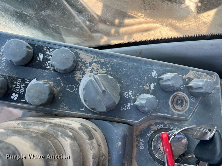 image for item DN3020 2017 John Deere 350G LC  excavator